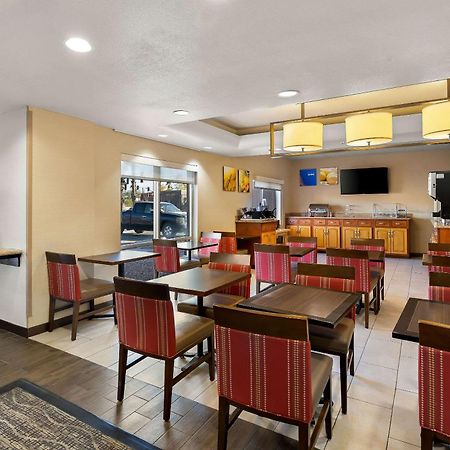 Comfort Inn & Suites Near Kino Sports Complex Drexel Heights Exteriör bild