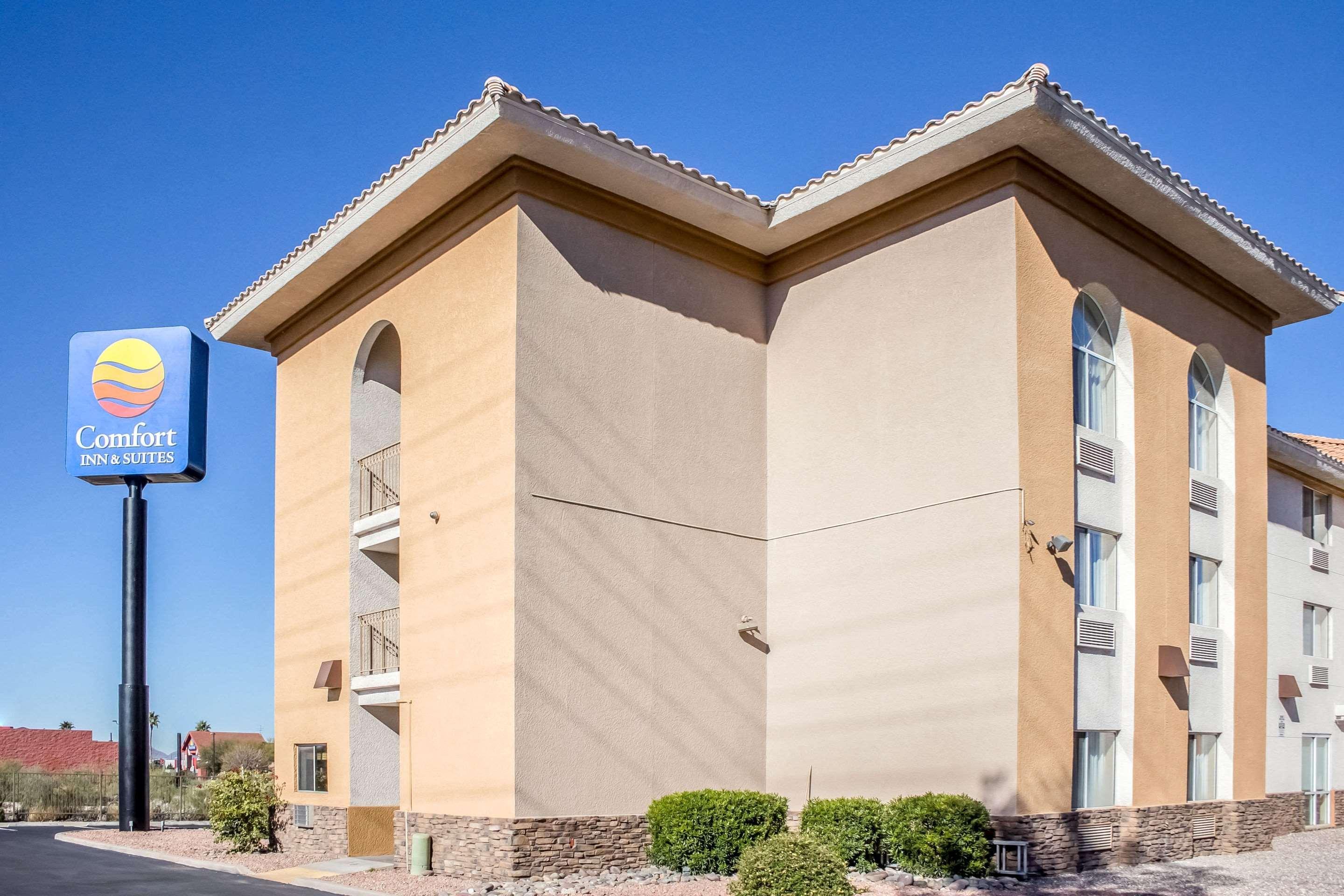 Comfort Inn & Suites Near Kino Sports Complex Drexel Heights Exteriör bild