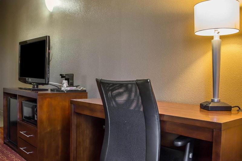 Comfort Inn & Suites Near Kino Sports Complex Drexel Heights Exteriör bild