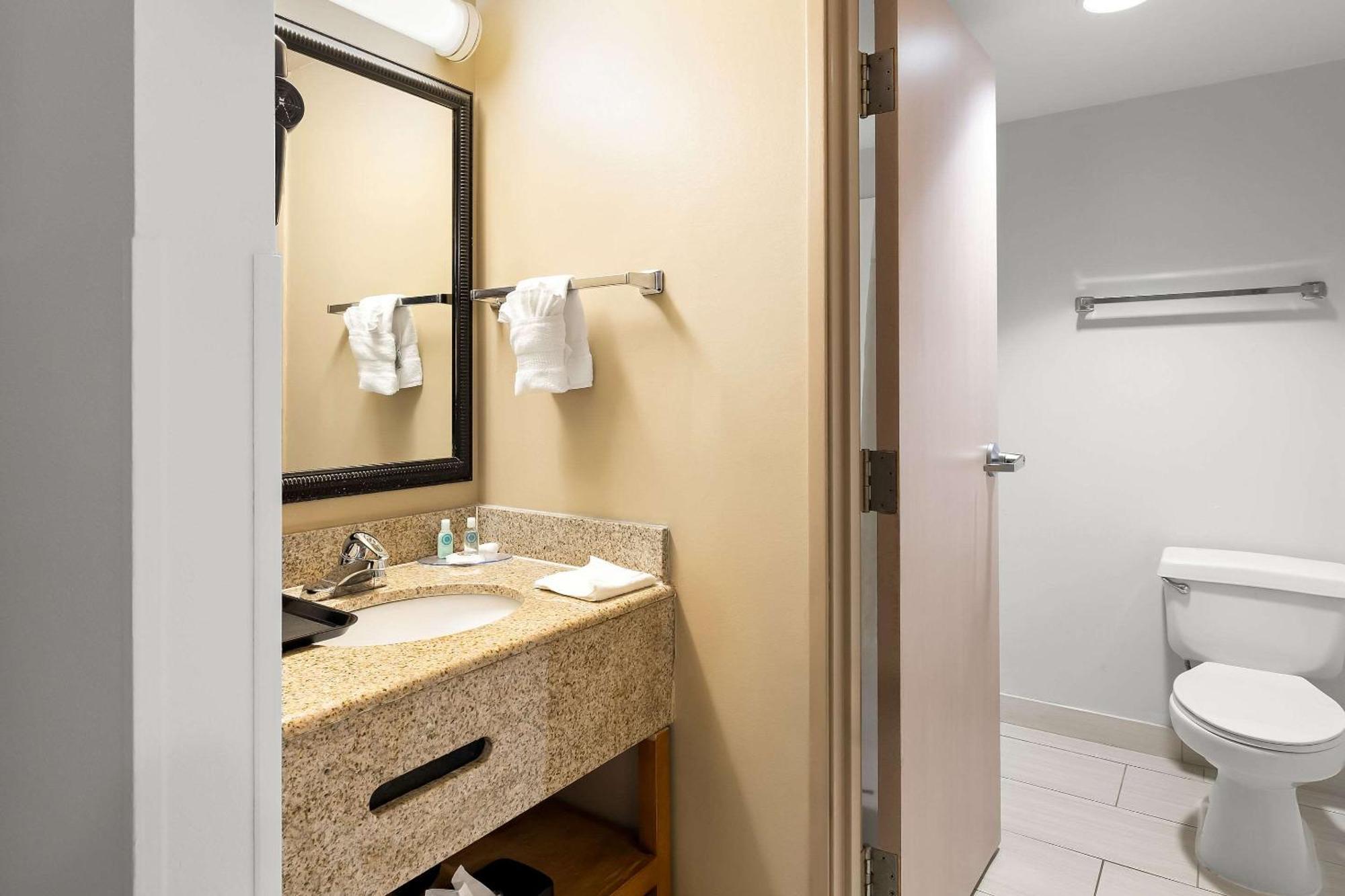 Comfort Inn & Suites Near Kino Sports Complex Drexel Heights Exteriör bild