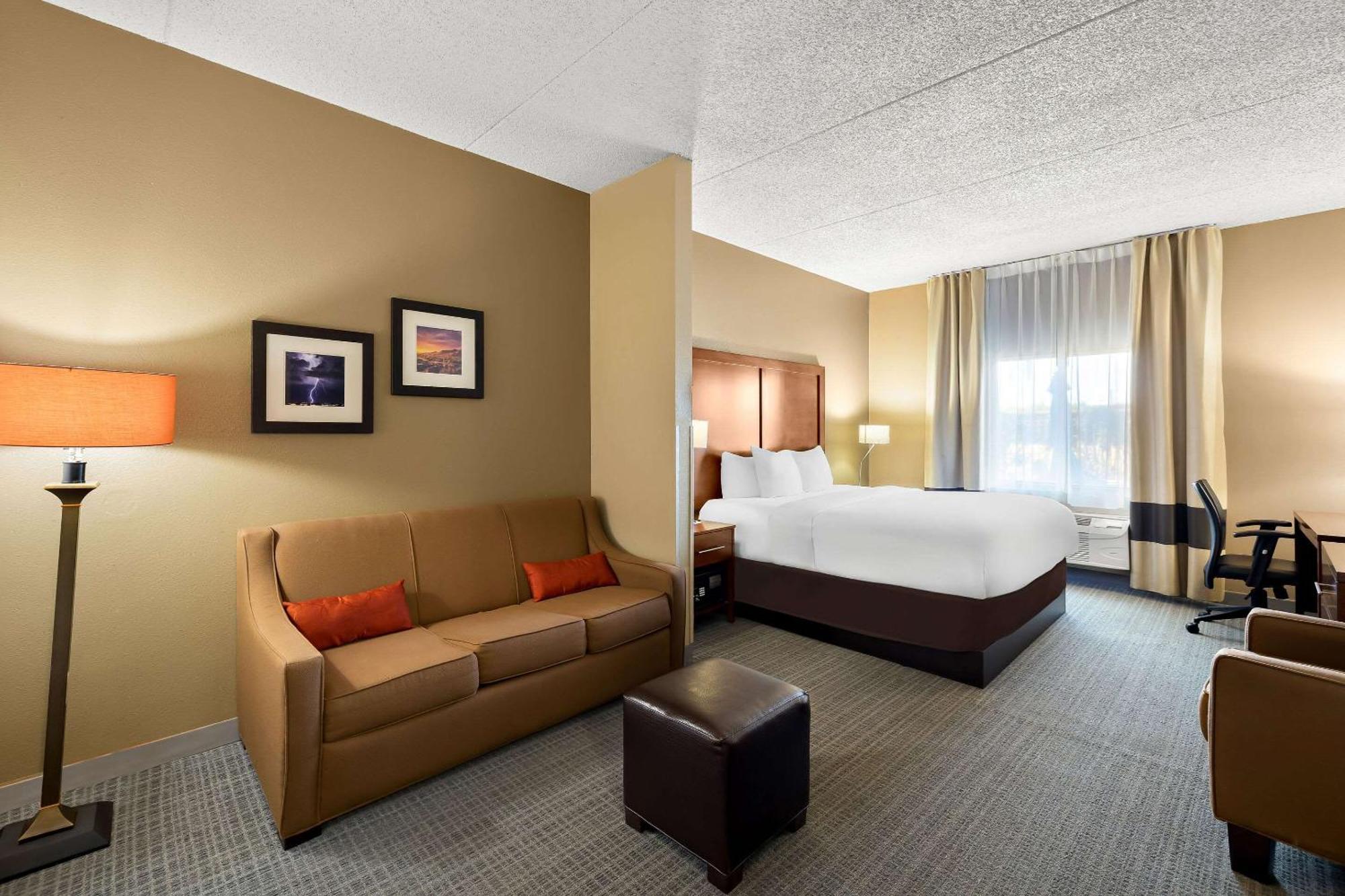 Comfort Inn & Suites Near Kino Sports Complex Drexel Heights Exteriör bild