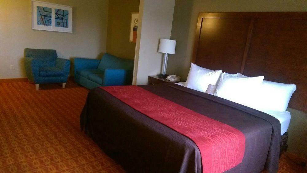 Comfort Inn & Suites Near Kino Sports Complex Drexel Heights Exteriör bild