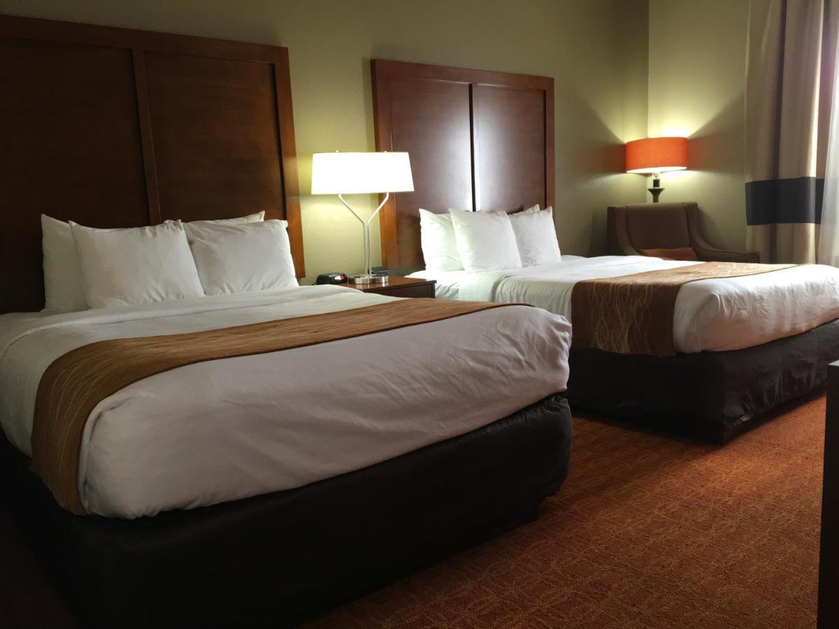Comfort Inn & Suites Near Kino Sports Complex Drexel Heights Exteriör bild